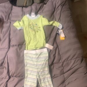 Baby pajama size 24 months new with tags, pet free home